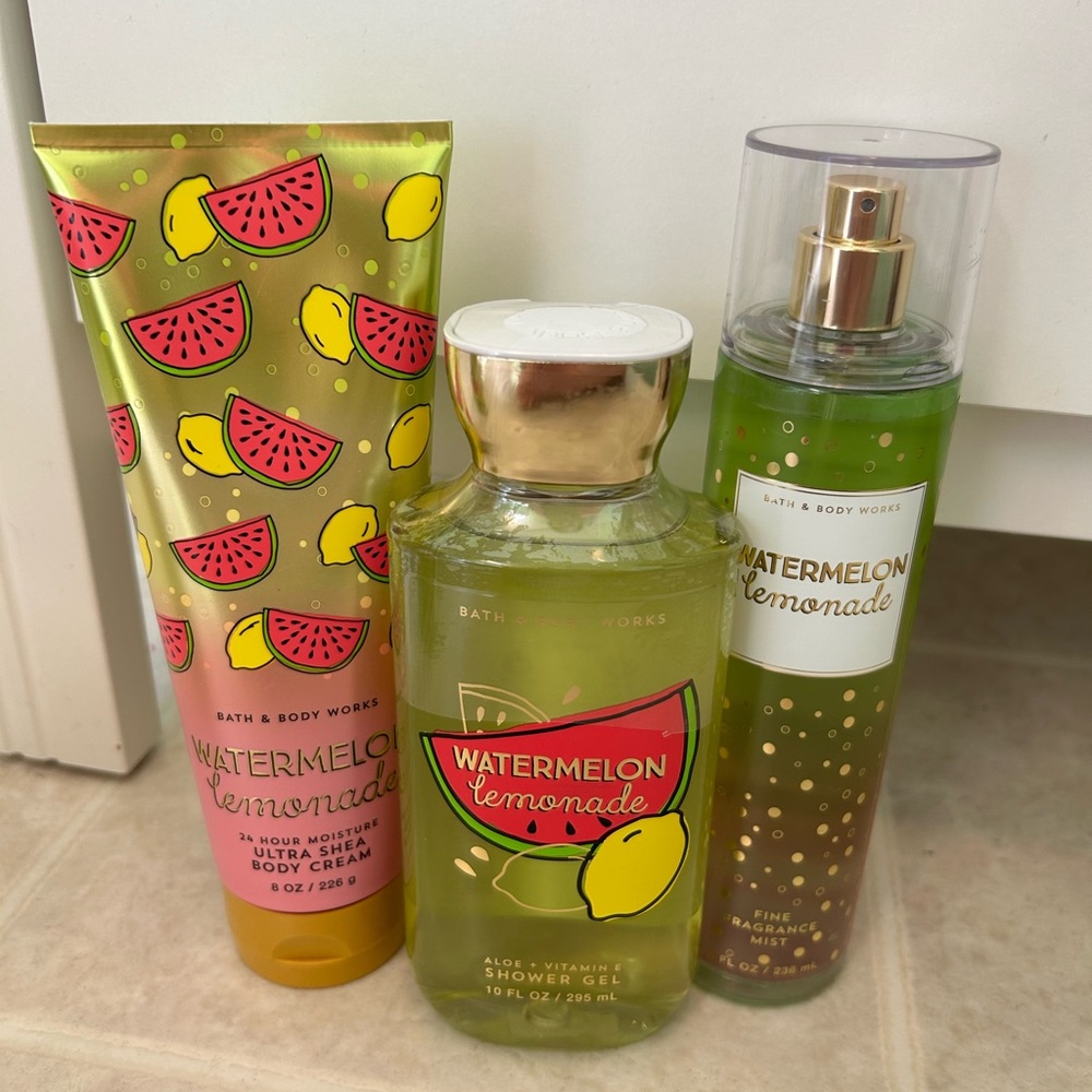 Bath & Body Works Watermelon Lemonade Body Care Set